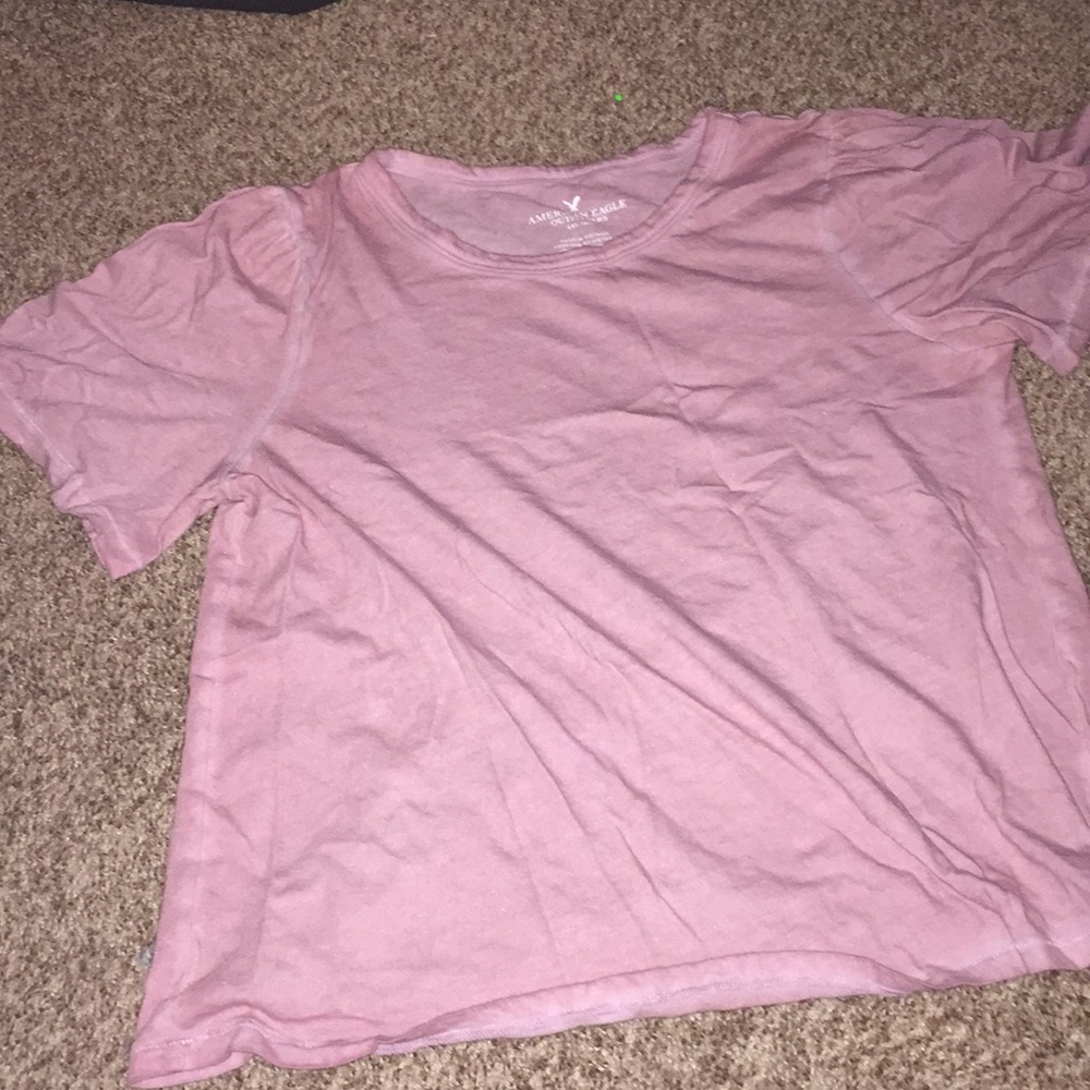 American Eagle pink shirt